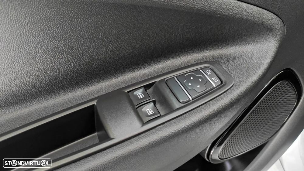 Renault Zoe (c/ Bateria) Intens 50 - 40