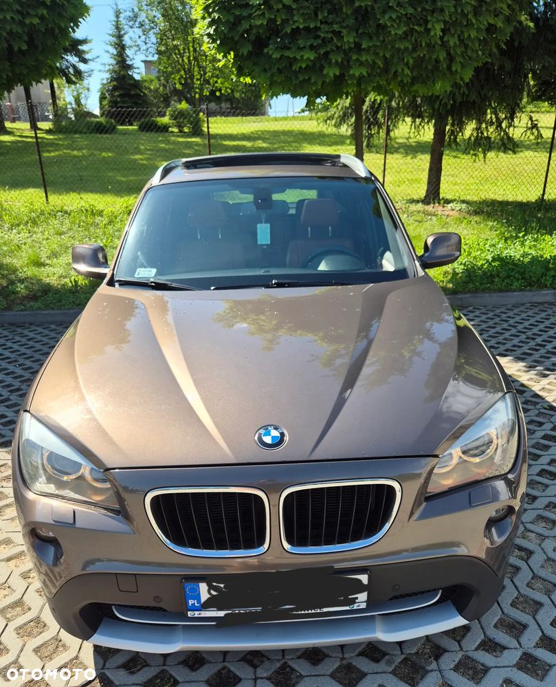 BMW X1 xDrive20d - 21