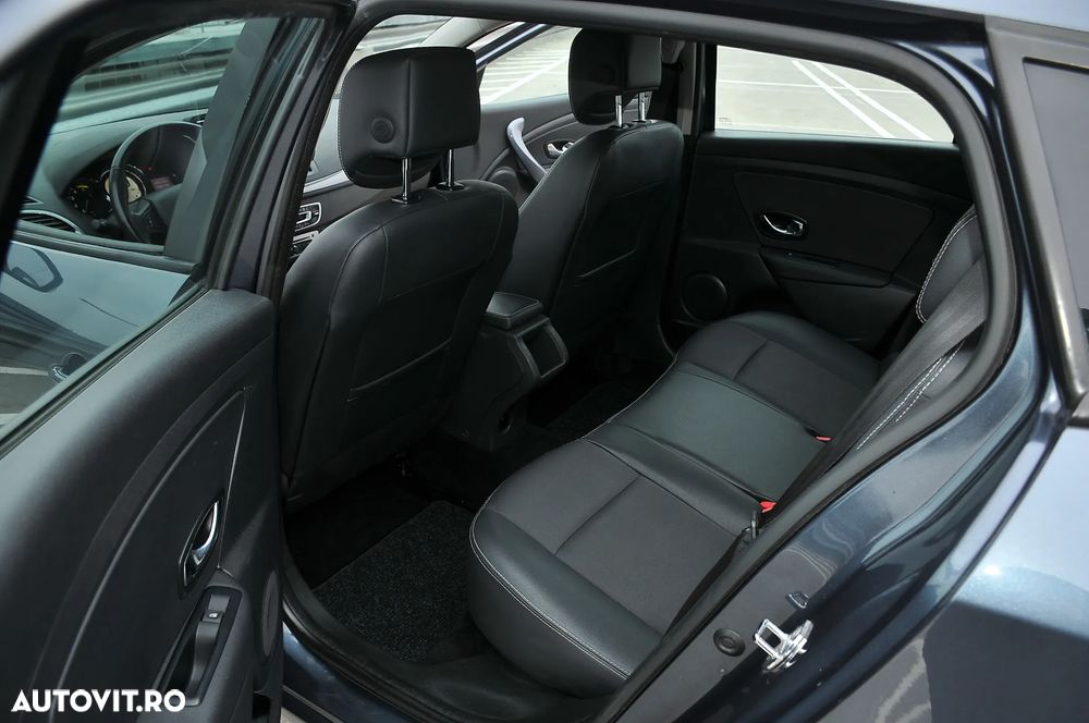 Renault Megane dCi 110 FAP LIMITED - 14