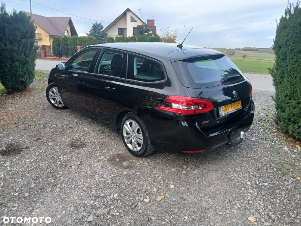 Peugeot 308 - 4