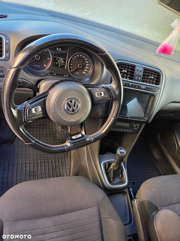 Volkswagen Polo - 5