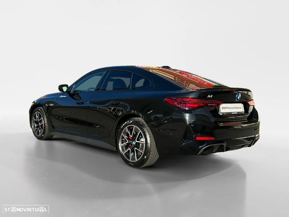 BMW i4 eDrive40 Desportiva M - 4