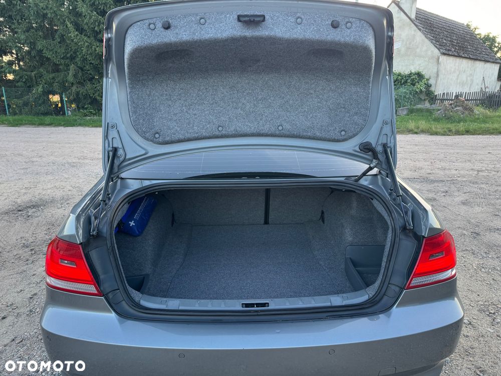 BMW Seria 3 320i - 20
