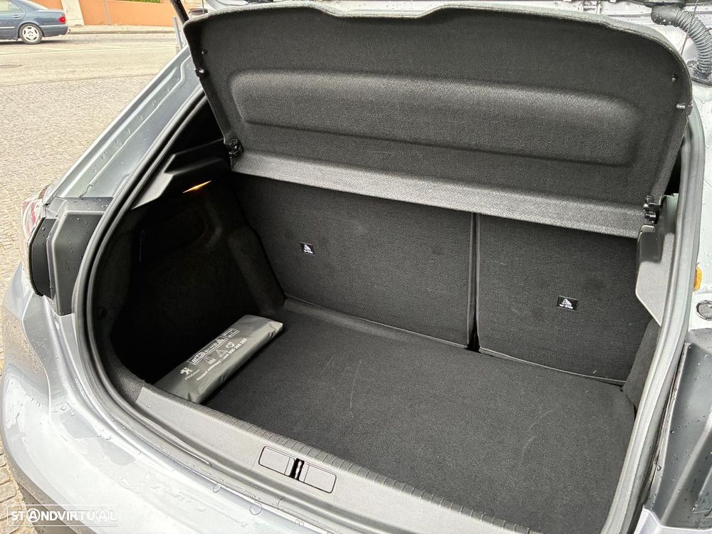 Peugeot 208 1.2 PureTech Active Pack - 8