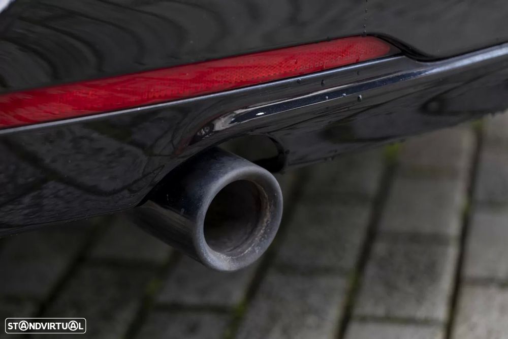 BMW 320 d Auto Pack M - 32