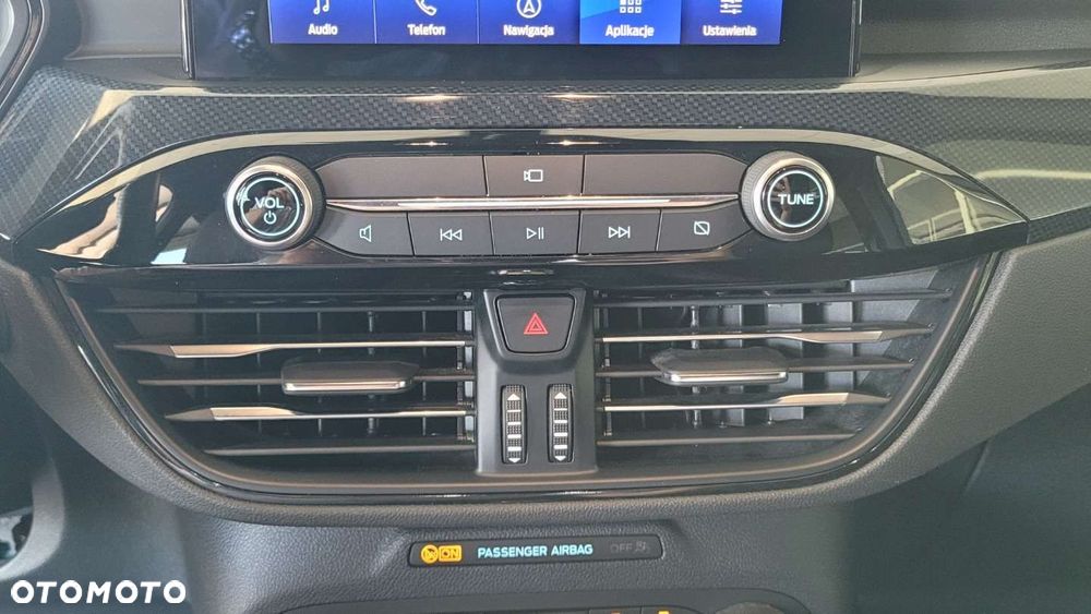 Ford Kuga - 22