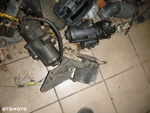 wspomaganie vw lt 45-55 RESORY Z PRZODU