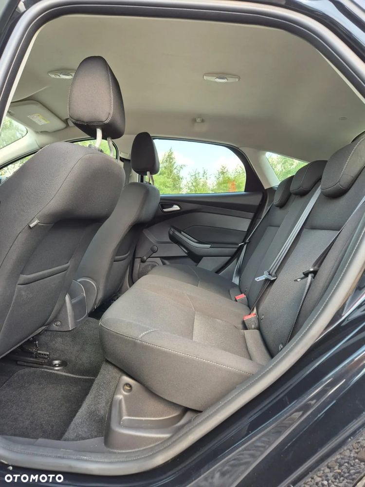 Ford Focus 1.6 TDCi DPF Titanium - 14