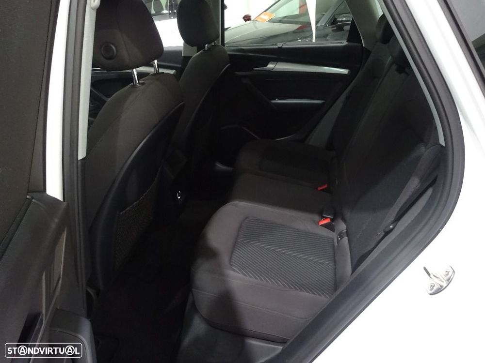 Audi Q5 2.0 TDI quattro S-tronic - 28