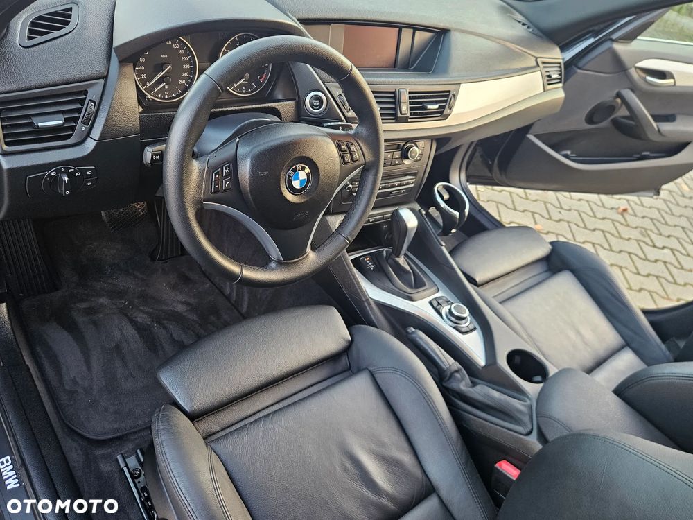BMW X1 sDrive18i - 30