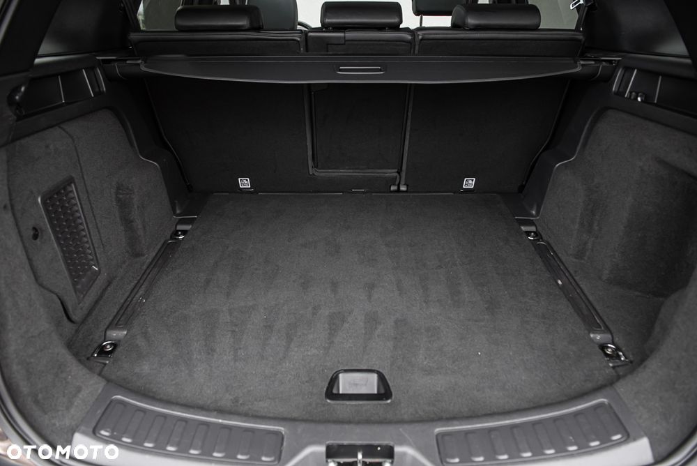 Land Rover Discovery Sport - 29