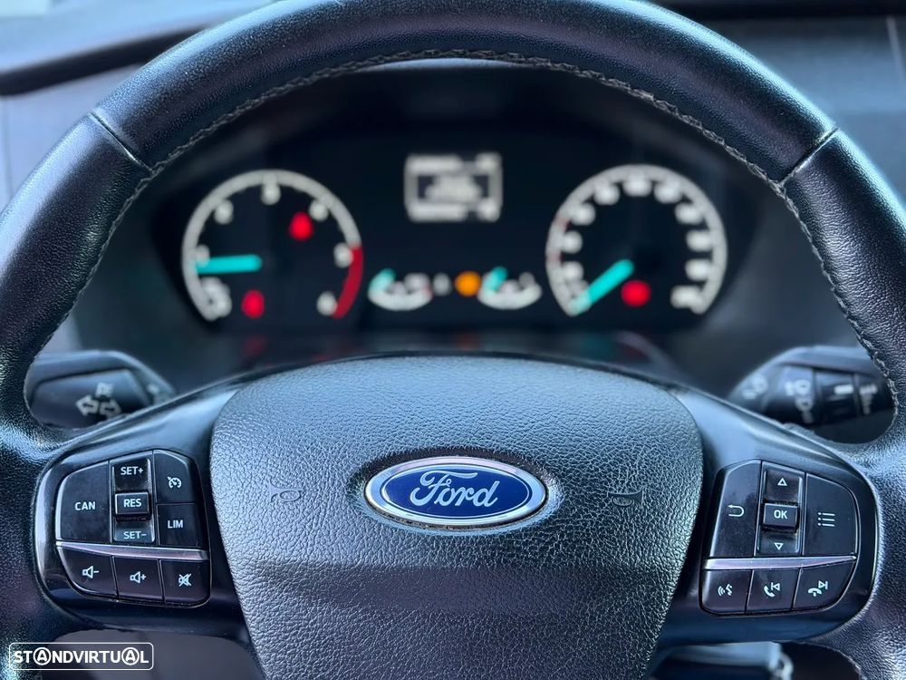 Ford Transit Custom 2.0 TDCi 130HP Teto Alto 3L - 13