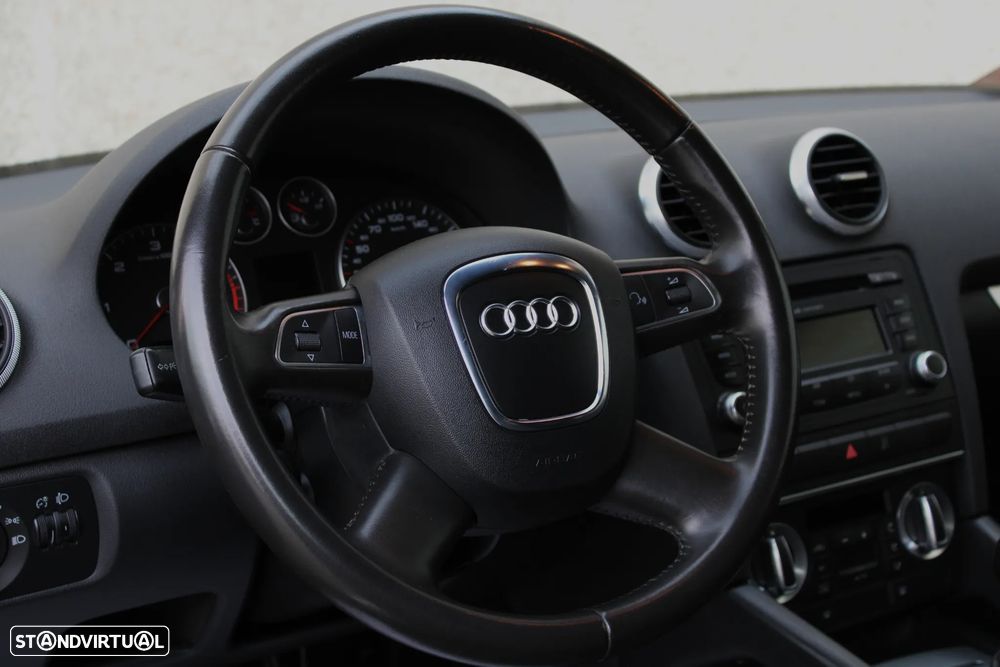 Audi A3 Cabrio 1.6 TDi Sport - 16