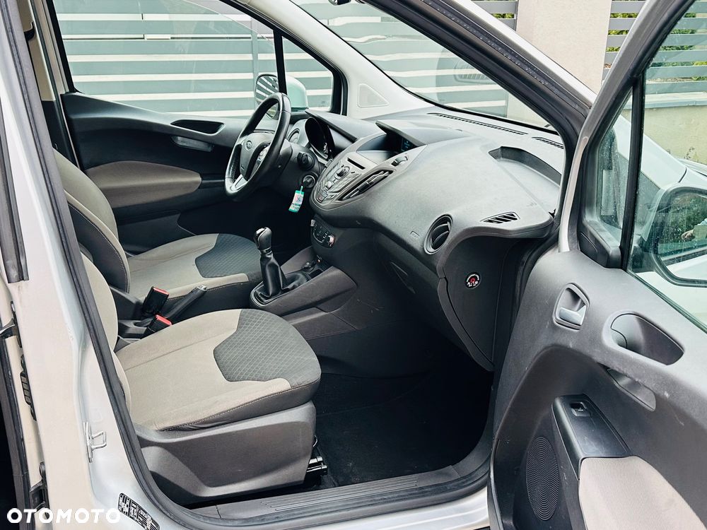 Ford Tourneo Courier 1.0 EcoBoost S&S Ambiente - 6