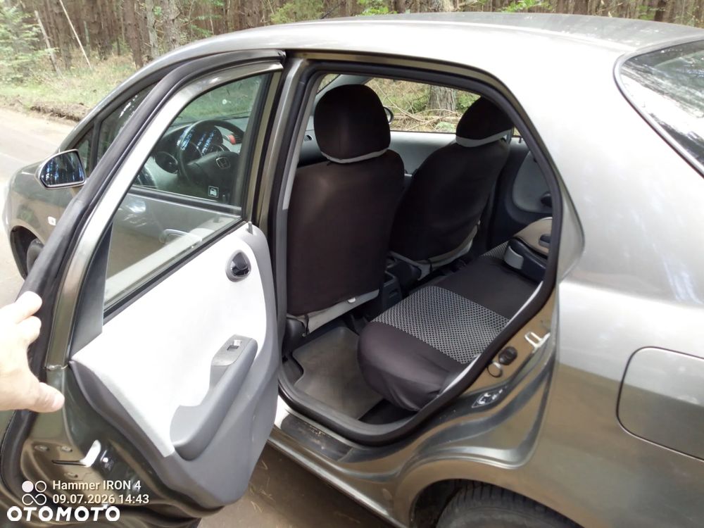 Honda City 1.4 Comfort - 12