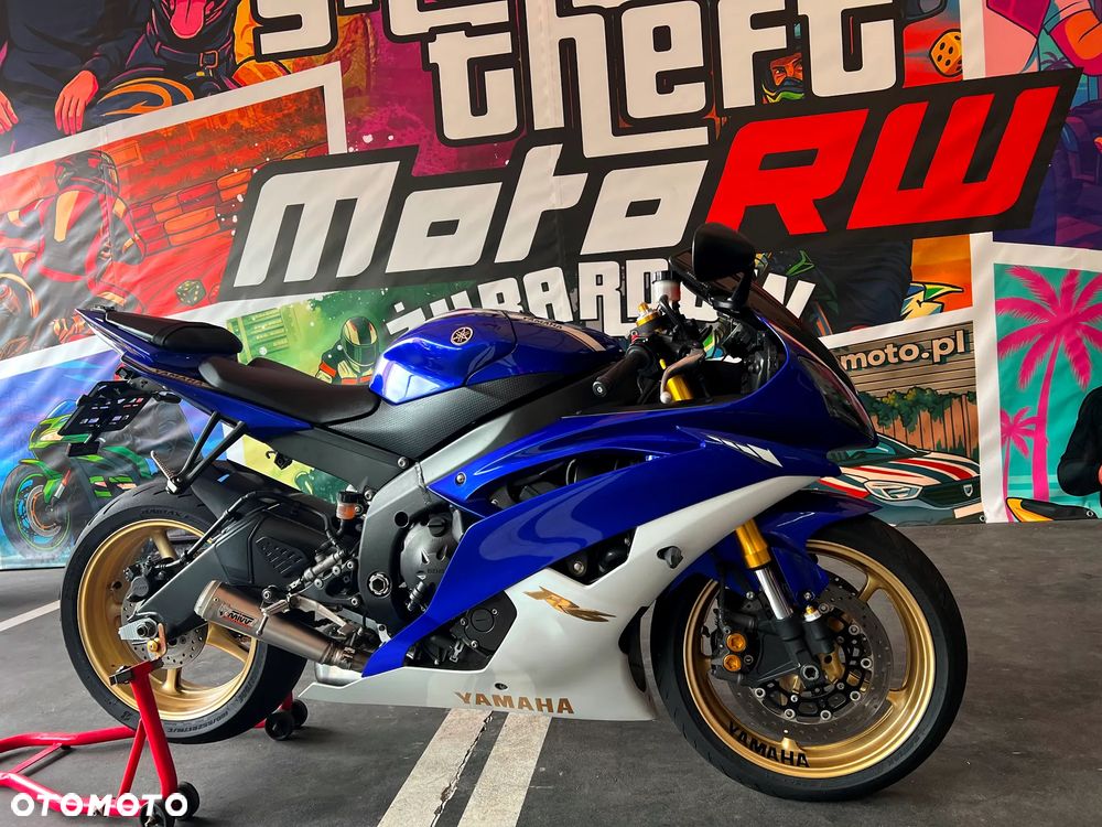 Yamaha R6 - 2