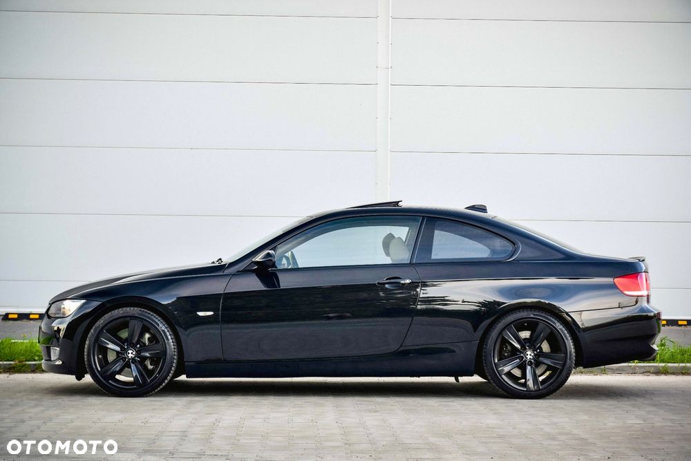 BMW Seria 3 335i Edition Exclusive - 20
