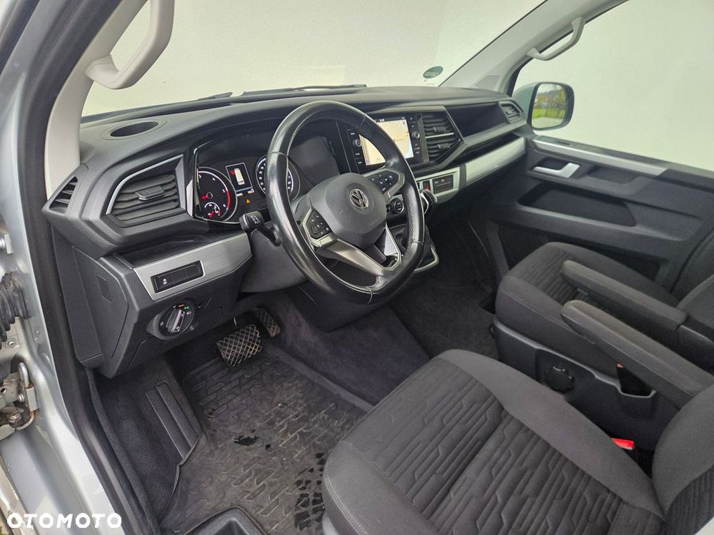 Volkswagen Multivan - 7