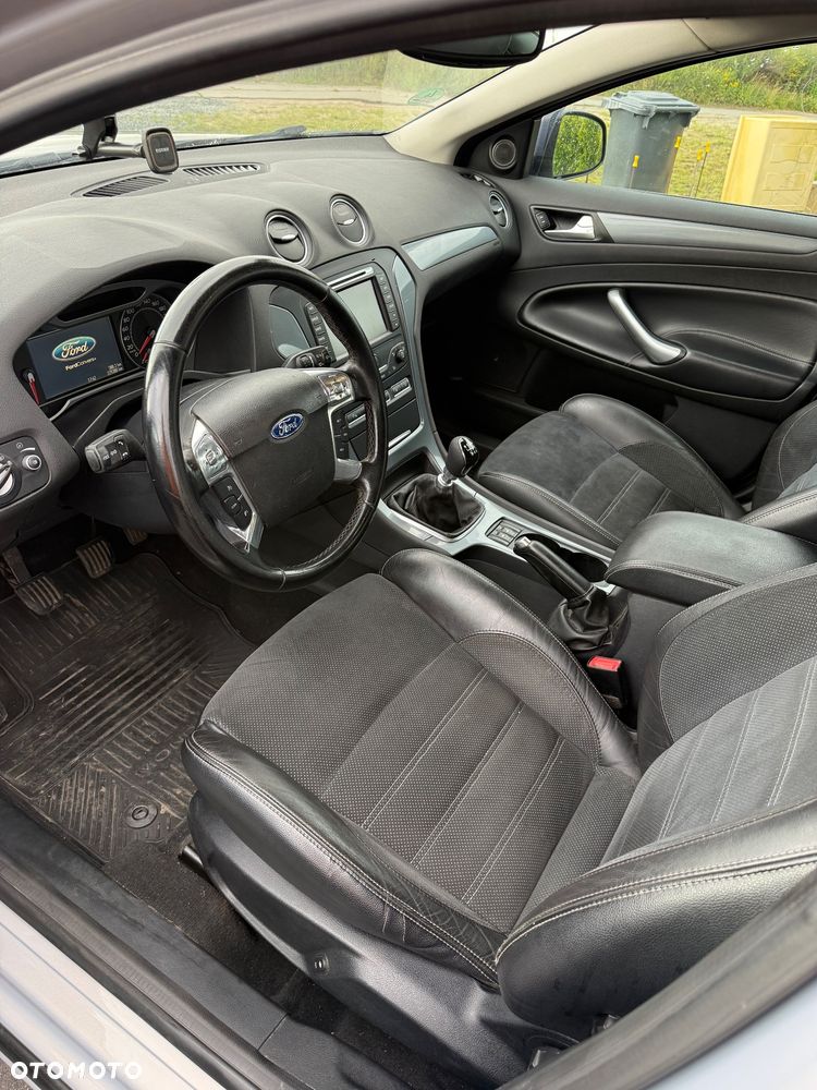 Ford Mondeo 2.0 TDCi Titanium X - 19