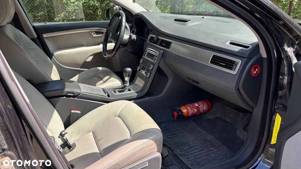 Volvo S80 2.0D Momentum - 5