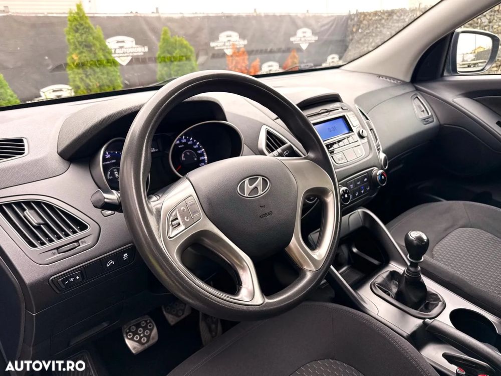 Hyundai ix35 1.7 CRDI 2WD blue Comfort - 6