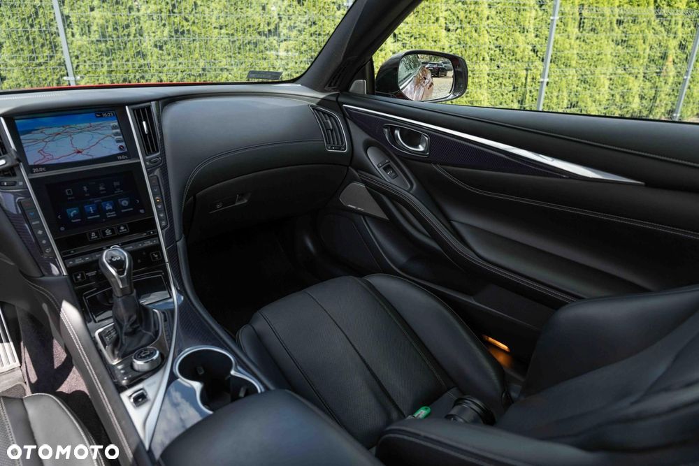 Infiniti Q60 - 17