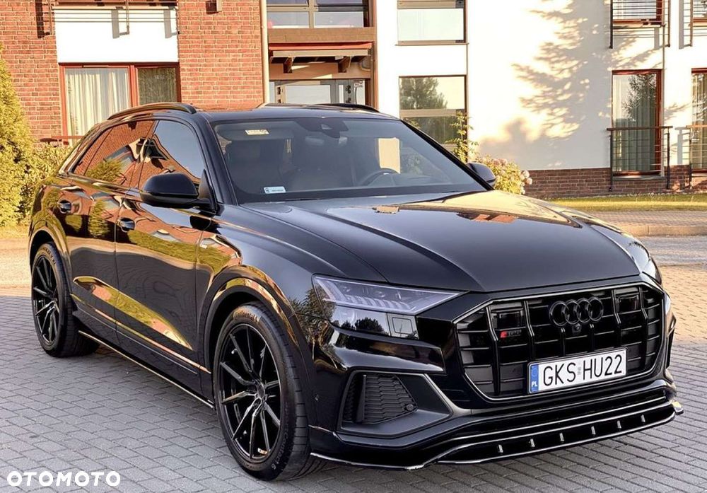 Audi Q8 - 10