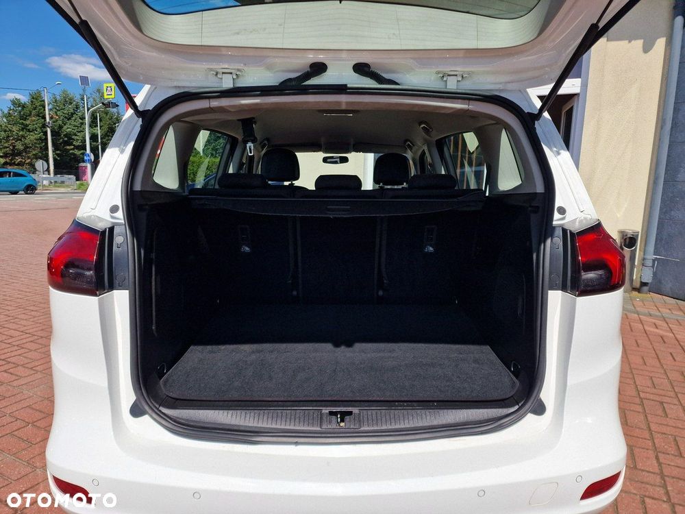 Opel Zafira Tourer 1.4 Turbo drive - 21