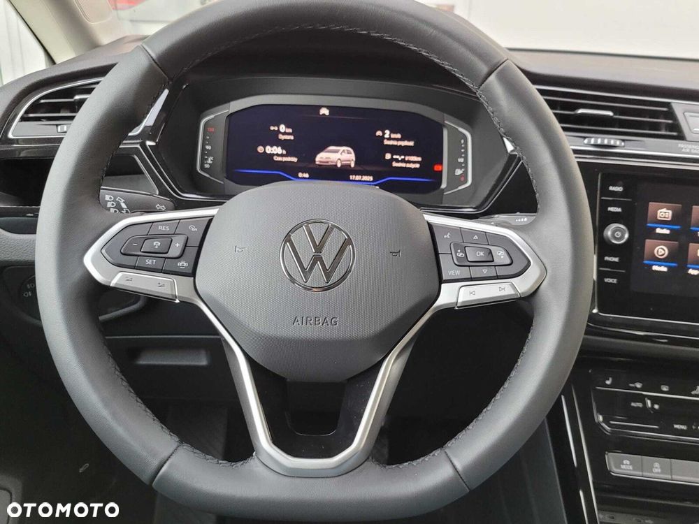 Volkswagen Touran 1.5 TSI EVO Highline DSG - 7