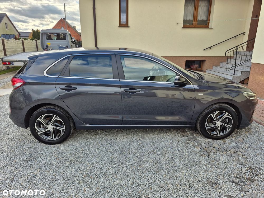 Hyundai i30 1.5 T-GDI 48V Smart DCT - 11