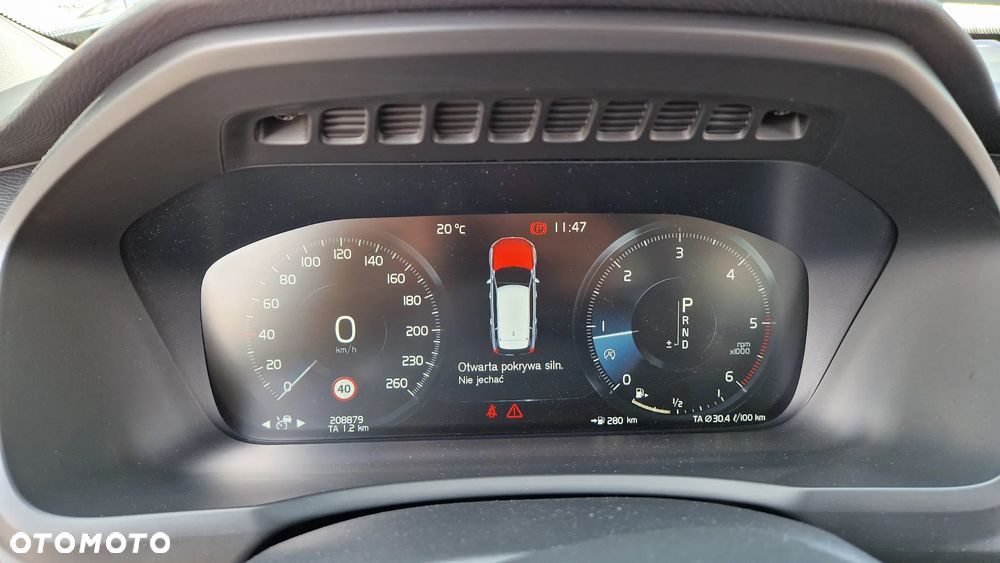 Volvo XC 90 D5 AWD Momentum 7os - 13