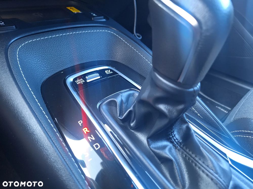 Toyota Corolla - 12