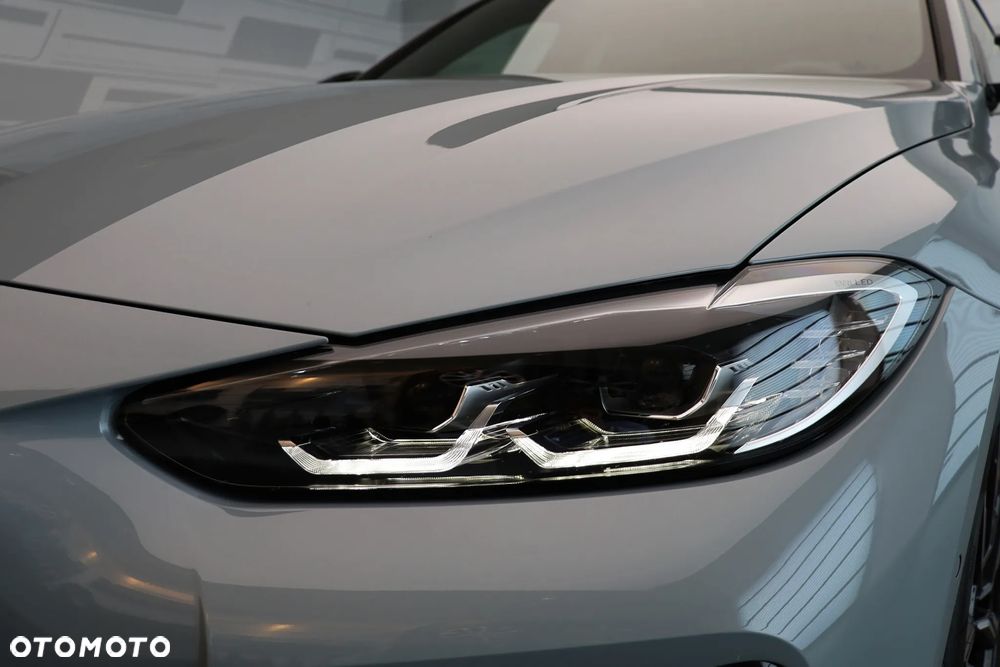 BMW i4 80.7kWh M50 - 12