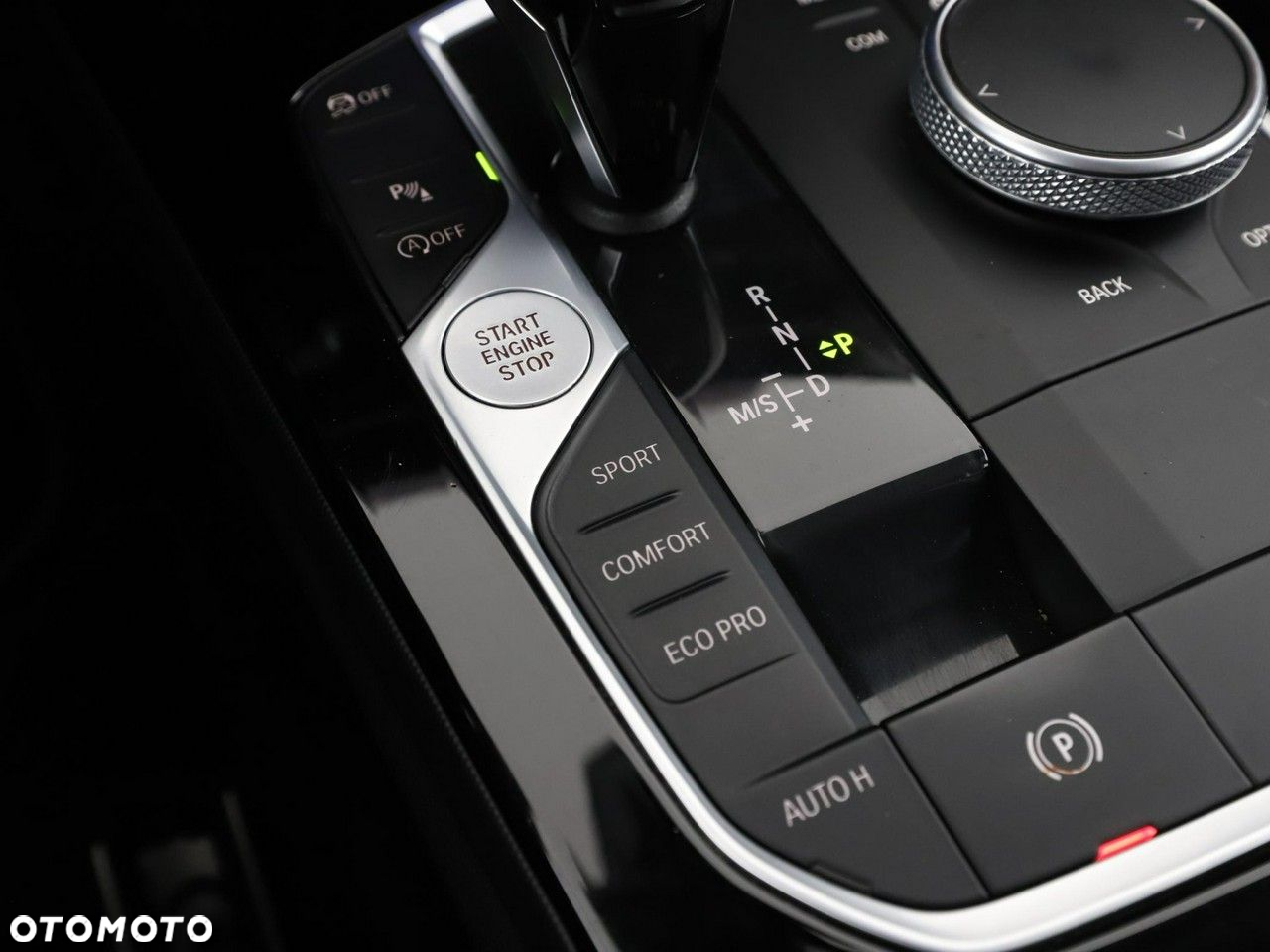 BMW Seria 1 120d xDrive ColorVision Edition sport - 33