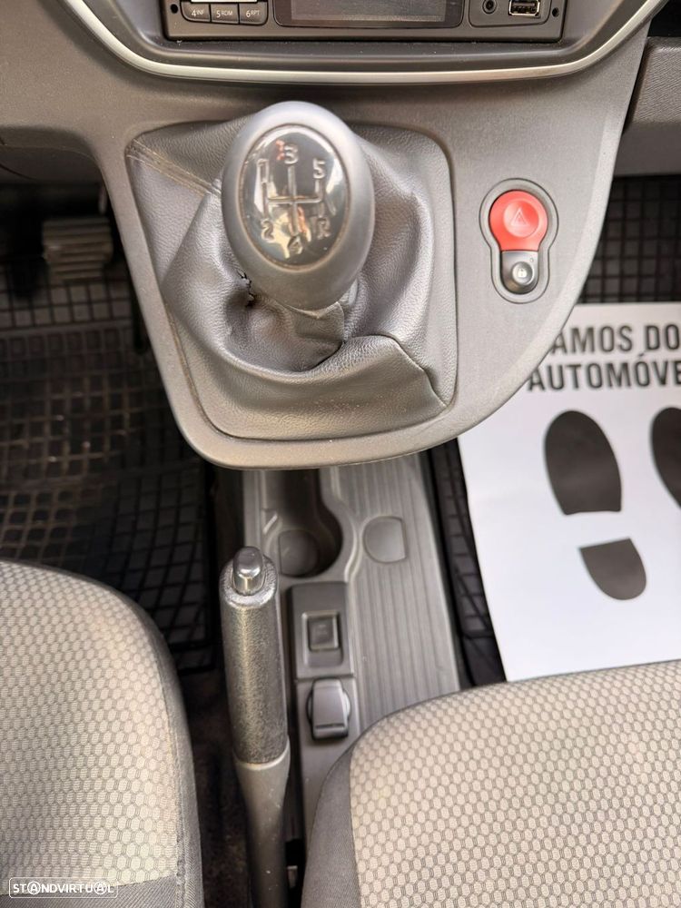 Renault Kangoo 1.5 dCi Business 3L - 26
