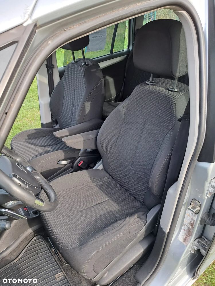 Citroën C4 Grand Picasso - 24