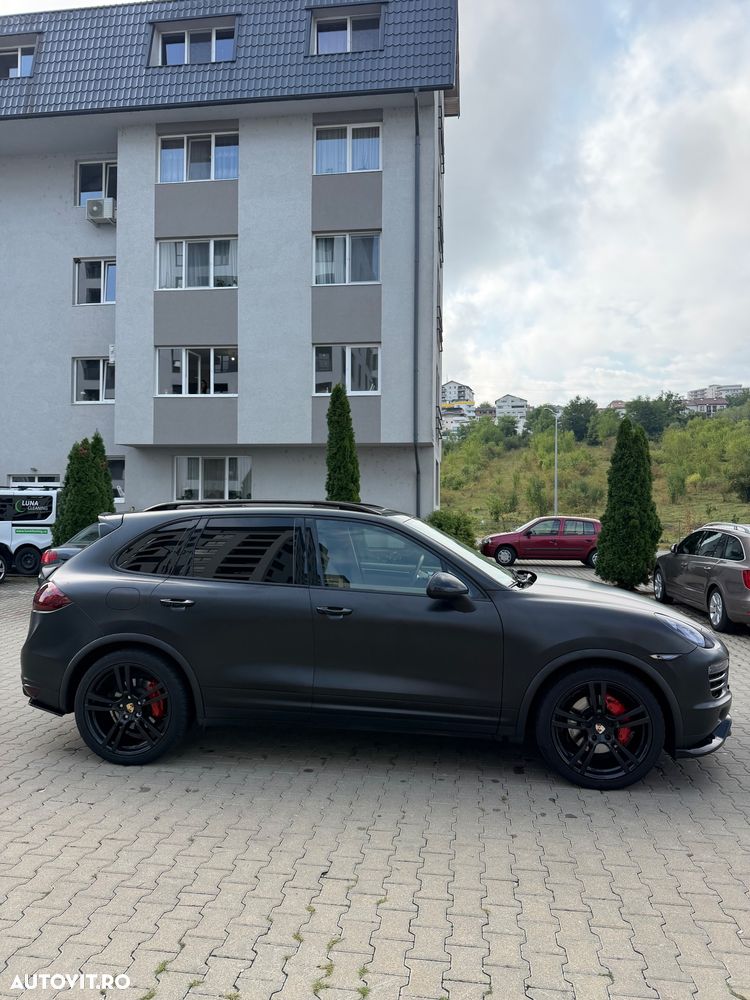 Porsche Cayenne - 11