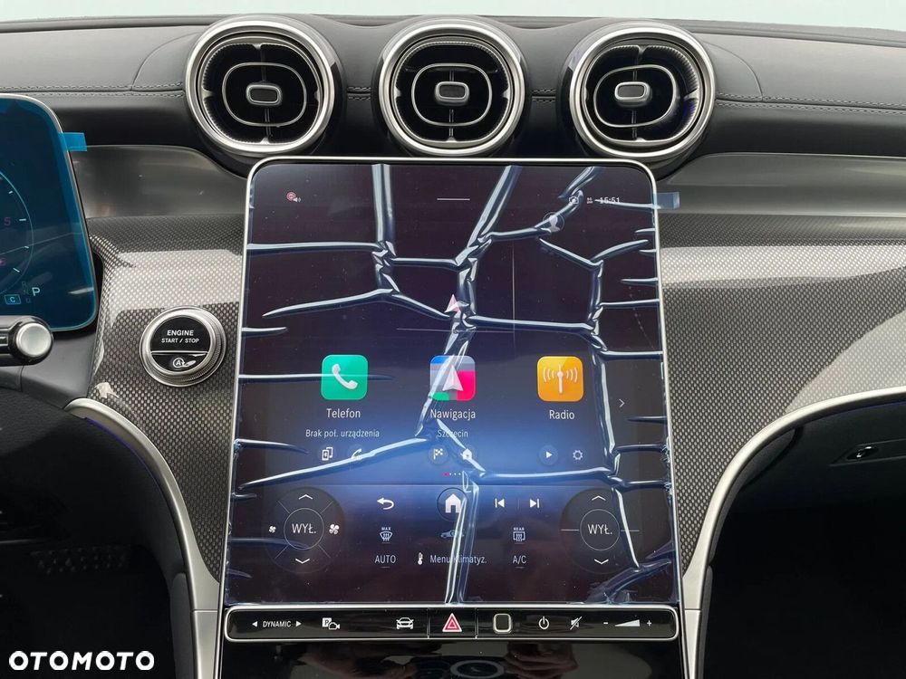 Mercedes-Benz GLC - 29