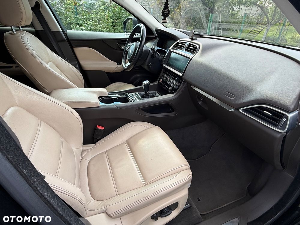 Jaguar F-Pace 2.0 i4D AWD R-Sport - 5
