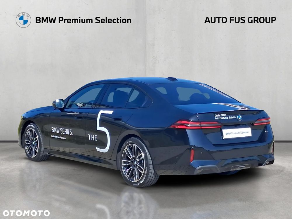 BMW Seria 5 520d xDrive mHEV M Sport - 3