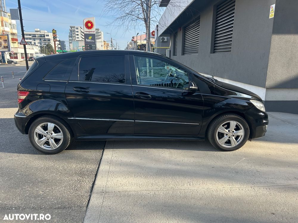 Mercedes-Benz B 200 - 23