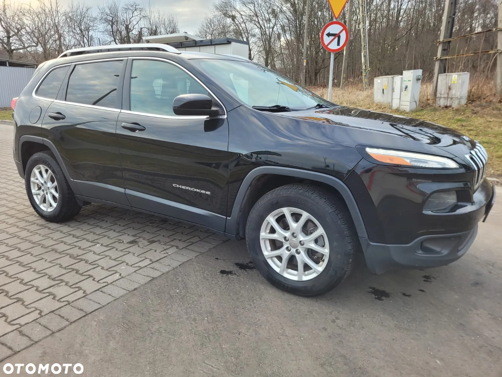 Jeep Cherokee - 9