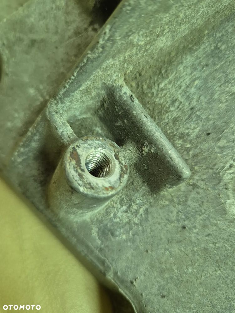 ŁAPA WSPORNIK MOCOWANIE ALTERNATORA VW PASSAT B5 FL/ AUDI A4 B6/ A6 C5/ SKODA SUPERB 1.6 B / 1.8 T 06B903143N - 12