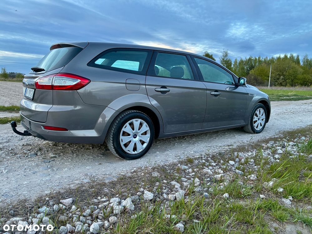 Ford Mondeo 2.0 TDCi Silver X - 12