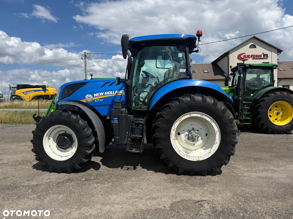 New Holland T 7.210 - 5