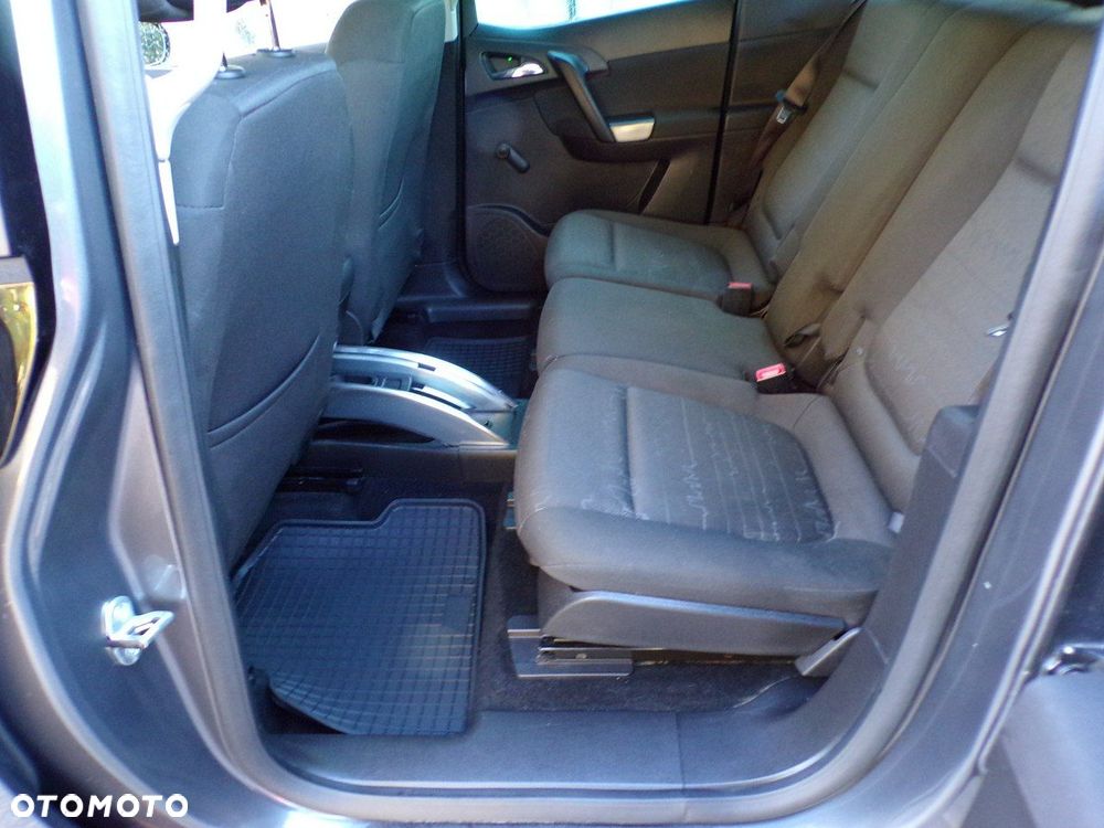 Opel Meriva - 26