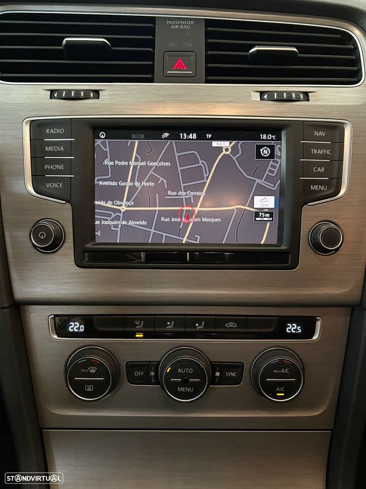 VW Golf Variant 1.6 TDi BlueMotion Confortline - 15