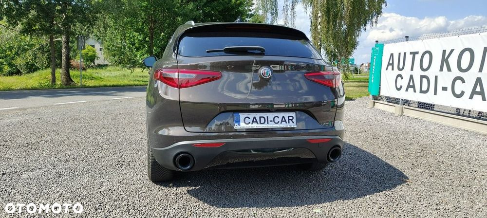Alfa Romeo Stelvio 2.0 Turbo Estrema Q4 - 5