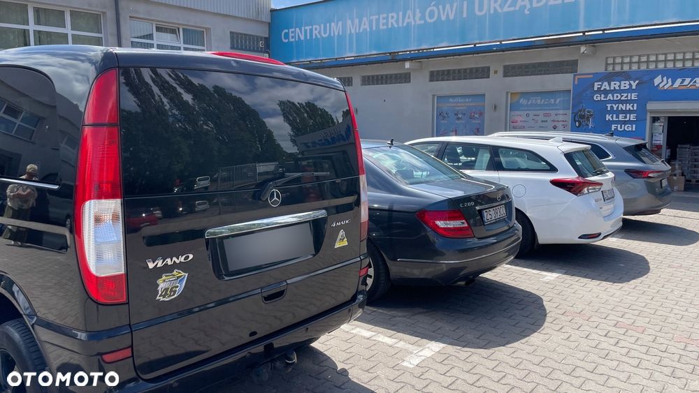 Mercedes-Benz Viano - 4