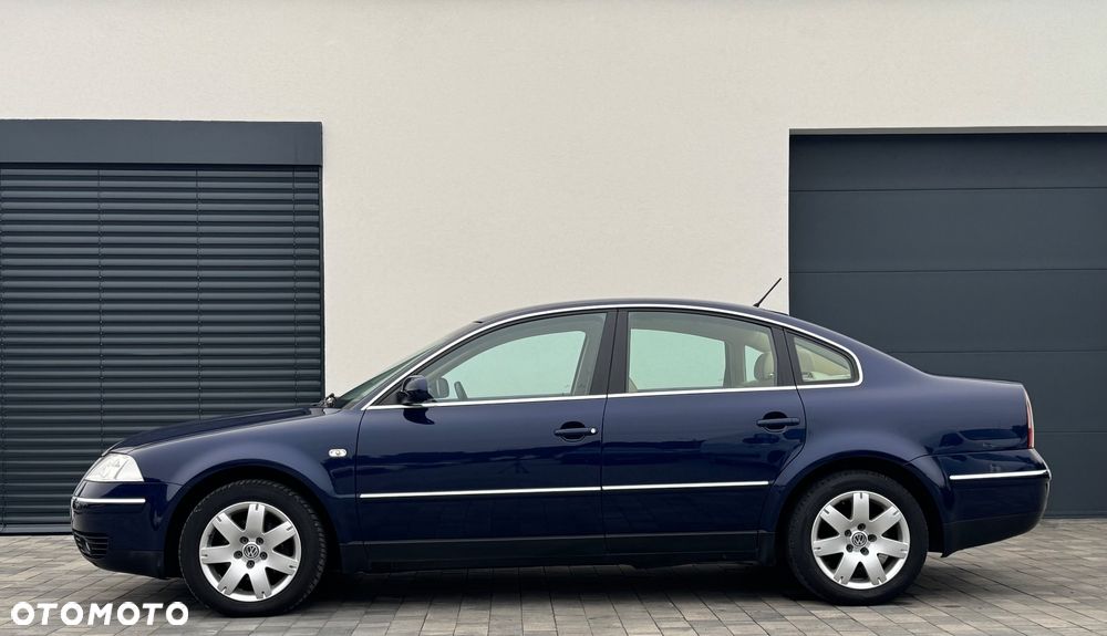 Volkswagen Passat 2.0 Exclusive - 3